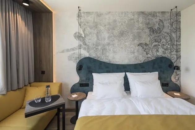 Çift ​​kişilik Standard