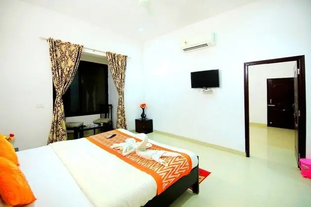 Lake View Suite Room