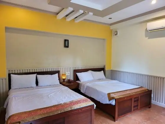 Standard Dört Kişilik Oda, Bahçe Manzaralı