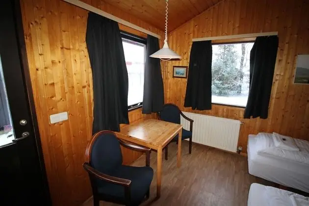 Kulübe, 2 Tek Kişilik Yatak, Özel Banyo