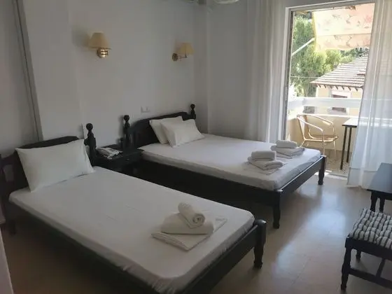 Standard Üç Kişilik Oda