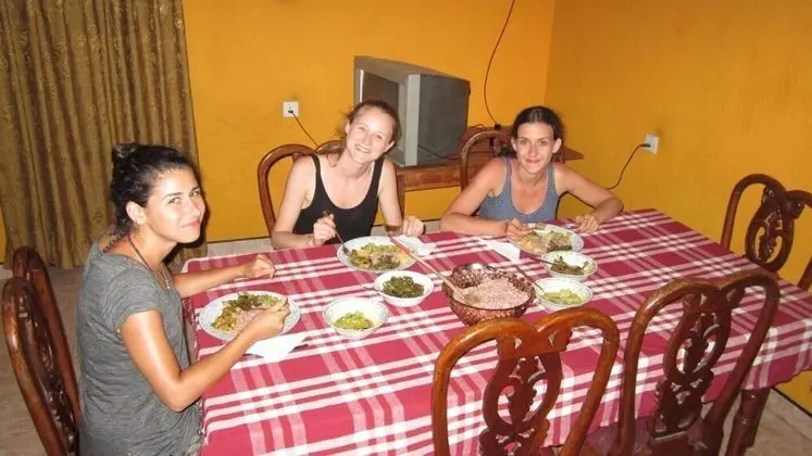 Ortak Ranzalı Oda, 1 Yatak Odası