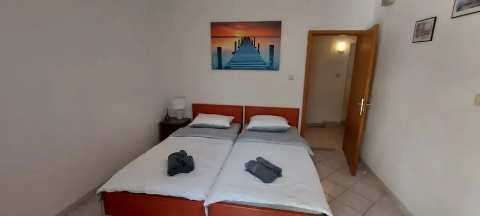 Apart Daire (Ranko - 50 M from the beach - A1(2))