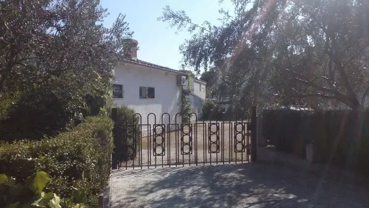 Apart Daire (Ranko - 50 M from the beach - A1(2))