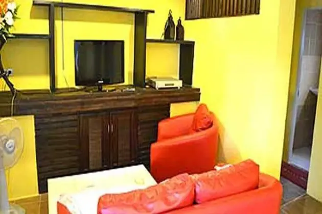 Studio Room
