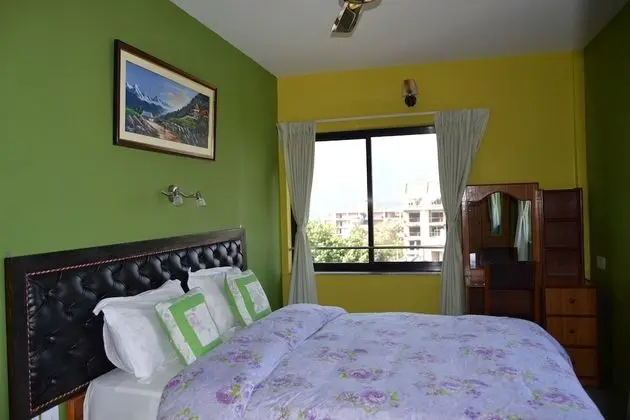 Deluxe Apart Daire, Göl Manzaralı