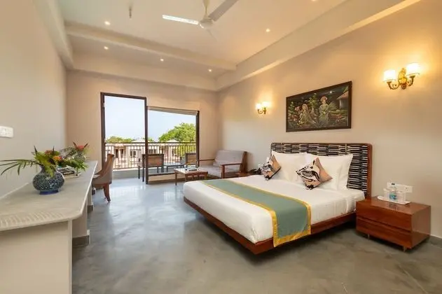Premium Regal Room