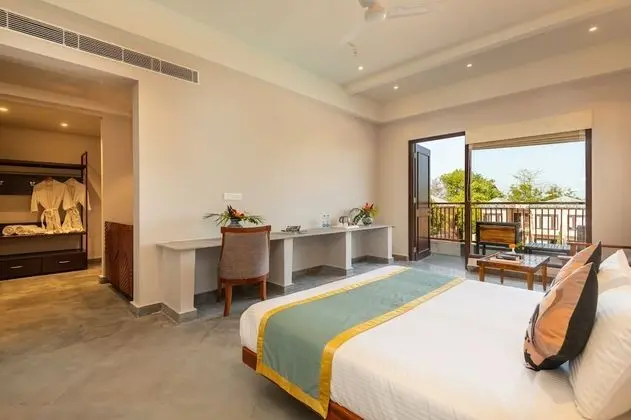 Premium Regal Room
