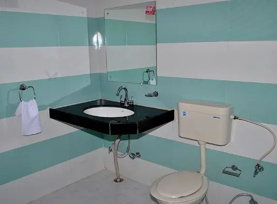 Deluxe Tek Büyük Yataklı Oda, 1 Çift Kişilik Yatak, Sigara İçilmez