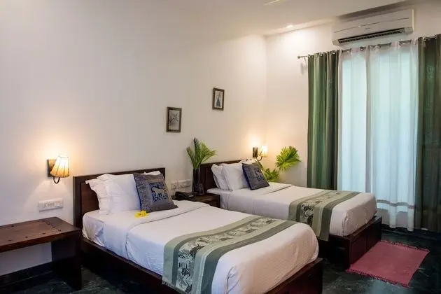Deluxe Oda, 1 Yatak Odası, Engellilere Uygun, Havuz Manzaralı