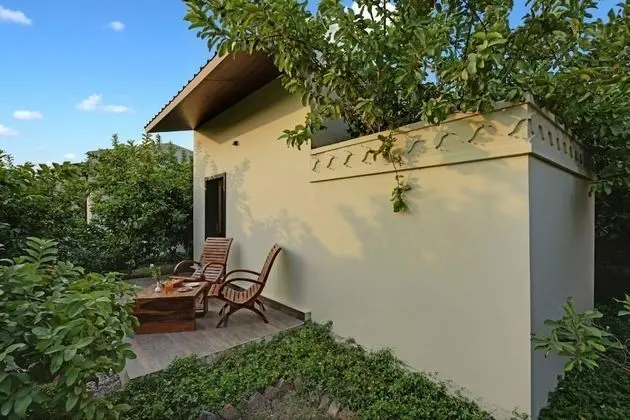 Deluxe Cottage Room