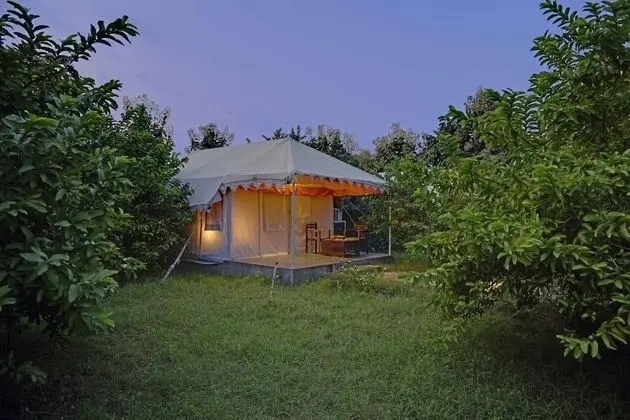 Deluxe Tent