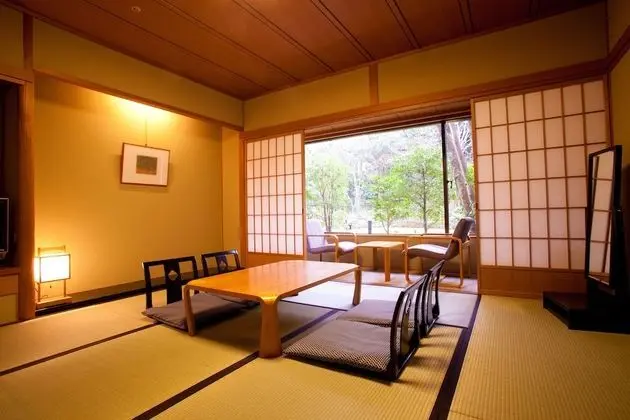 Traditional Oda (Japanese Style)
