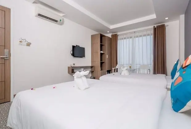 Deluxe Tek Büyük Yataklı Oda, 2 Çift Kişilik Yatak, Banyolu/Duşlu