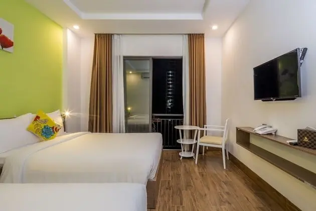 Deluxe Tek Büyük Yataklı Oda, 2 Çift Kişilik Yatak, Banyolu/Duşlu