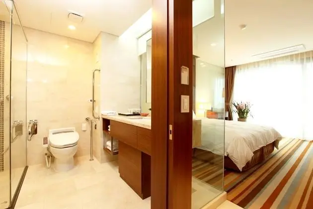 Deluxe Tek Büyük Yataklı Oda, Bahçe Manzaralı