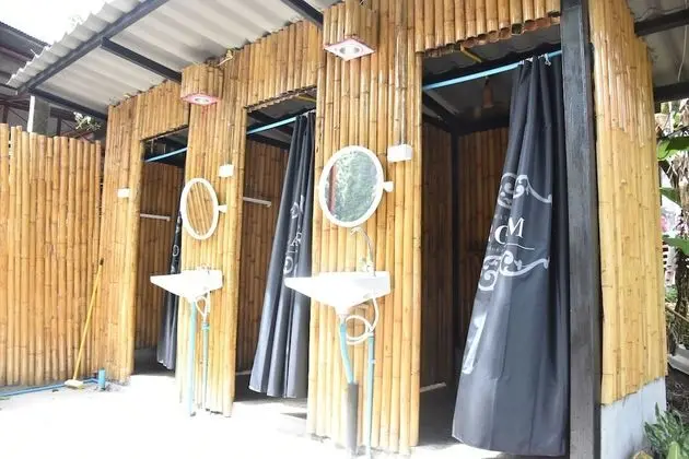 Double Room with Fan and Shared Bathroom
