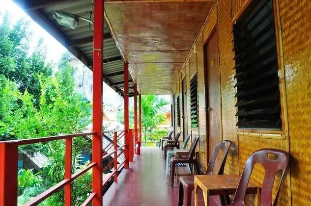 Double Room with Fan and Shared Bathroom