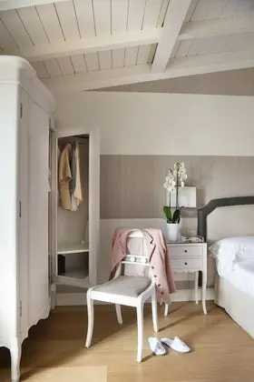 Classic Tek Büyük Yataklı Oda