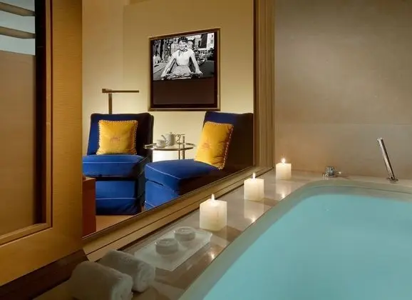 Deluxe Oda (Richard Meier Executive)