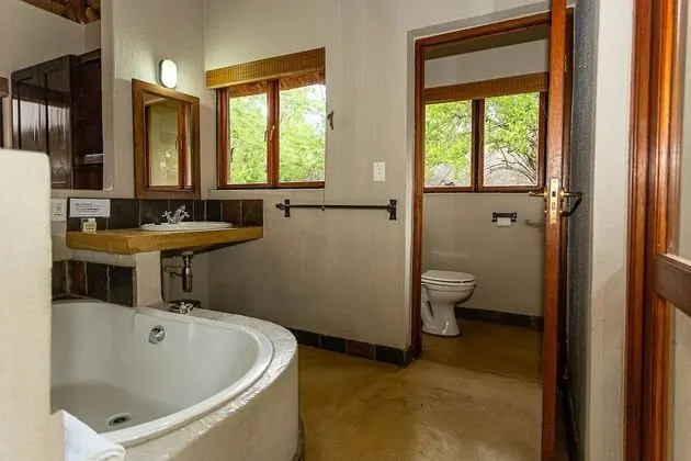 Private Deluxe Lodge