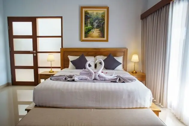 Villa, 2 Yatak Odası, Sigara İçilmez, Havuz Manzaralı