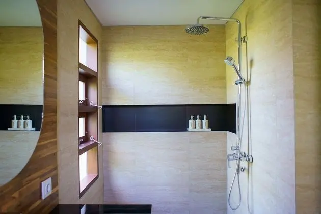 Villa, 2 Yatak Odası, Sigara İçilmez, Havuz Manzaralı