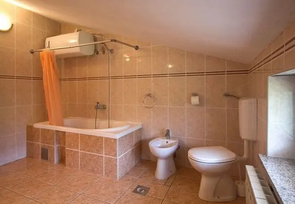 Apart Daire (Rar - with nice garden - Ana (6+2))