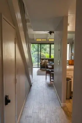 Daire (Rare 2 Bedroom + Loft Townhouse on th)