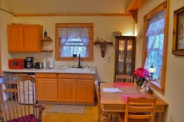 Romantic Kır Evi, 2 Yatak Odası, Bahçe Manzaralı (Aschenputtel Cottage)