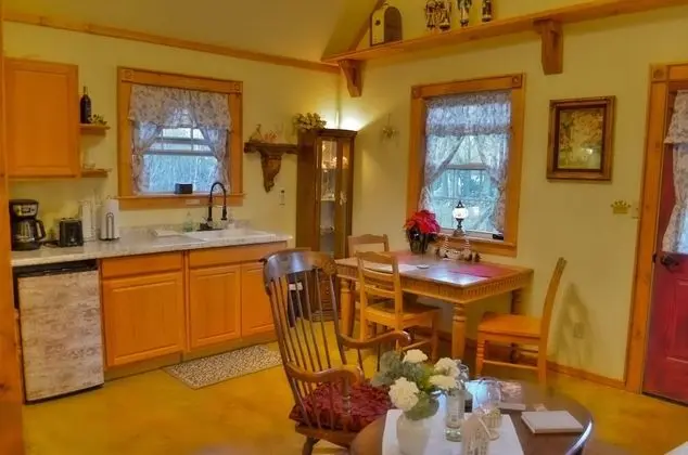Romantic Kır Evi, 2 Yatak Odası, Bahçe Manzaralı (Aschenputtel Cottage)