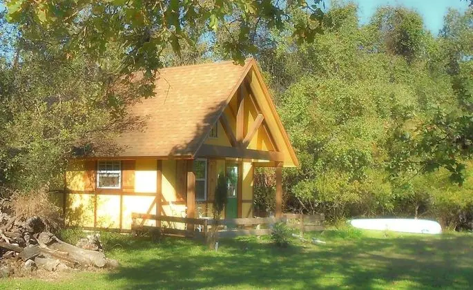 Romantic Kır Evi, Bahçe Manzaralı (Schneewittchen Cottage)