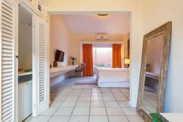 Quarto Standard anexo ao Predio a Frente (Atravessar a rua para acesso dependencias e cafe da manha)