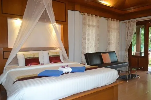 Deluxe Kır Evi