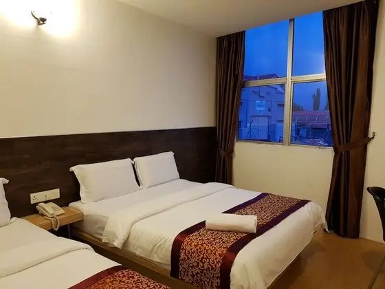 Deluxe Dört Kişilik Oda