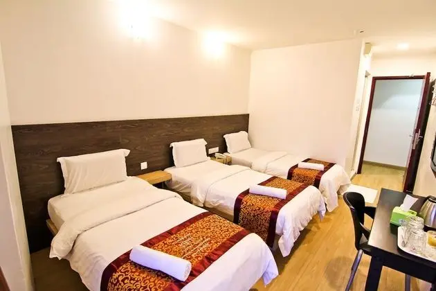 Deluxe Üç Kişilik Oda, 3 Tek Kişilik Yatak