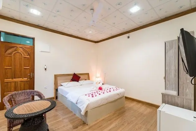 Deluxe Tek Büyük veya İki Ayrı Yataklı Oda, 1 Yatak Odası, Sigara İçilmez, Bahçe Manzaralı