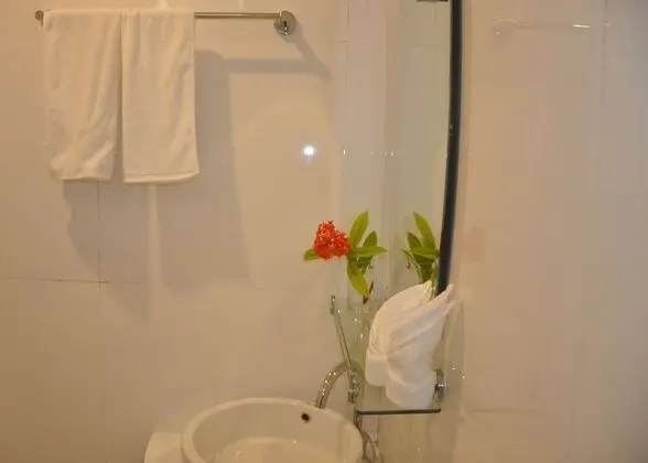 Deluxe Tek Büyük veya İki Ayrı Yataklı Oda, 1 Yatak Odası, Sigara İçilmez, Bahçe Manzaralı