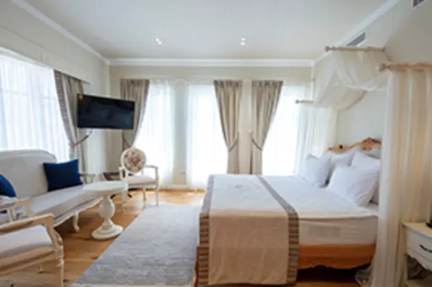 Deluxe Oda, Bahçe veya Sokak Manzaralı, 2. Kat