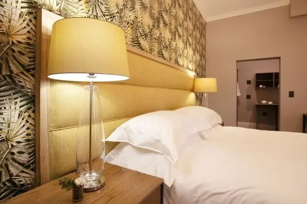 Luxury Tek Büyük Yataklı Oda, Bahçe Manzaralı
