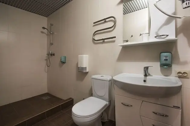 Standard Tek Büyük Yataklı Oda (Kazanov)