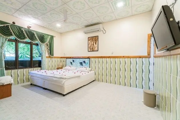 Deluxe Double or Twin Room with Garden View