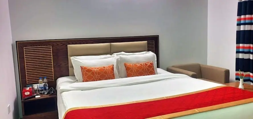Deluxe Tek Büyük veya İki Ayrı Yataklı Oda
