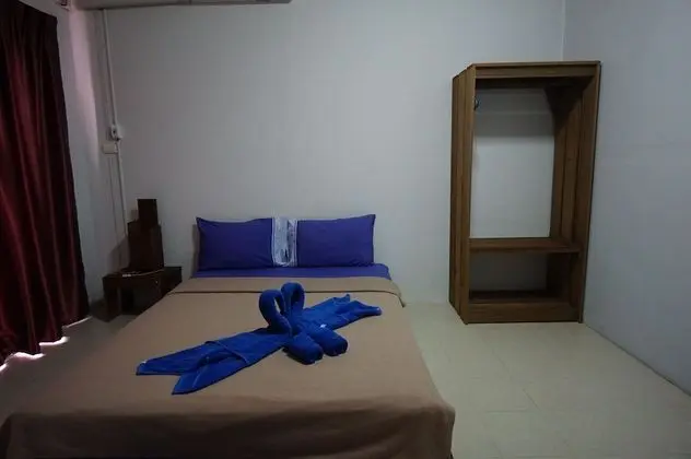 Budget Double Room with Shared Bathroom