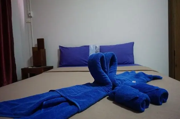 Budget Double Room with Shared Bathroom