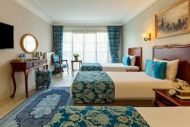 Deluxe Üç Kişilik Oda, Balkon