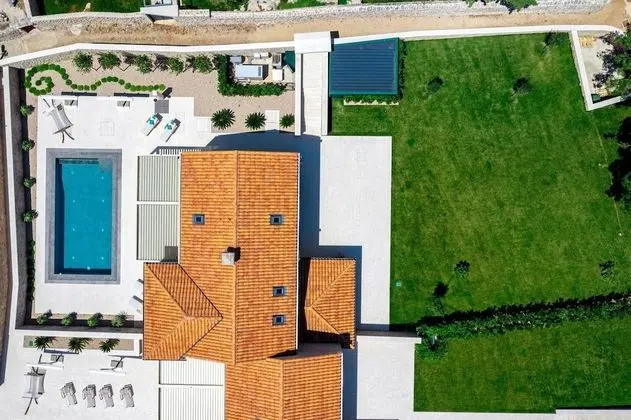 Villa, Sigara İçilebilir