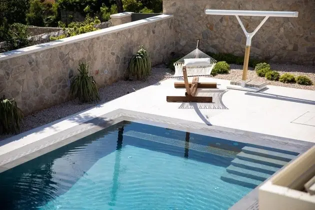 Villa, Sigara İçilebilir