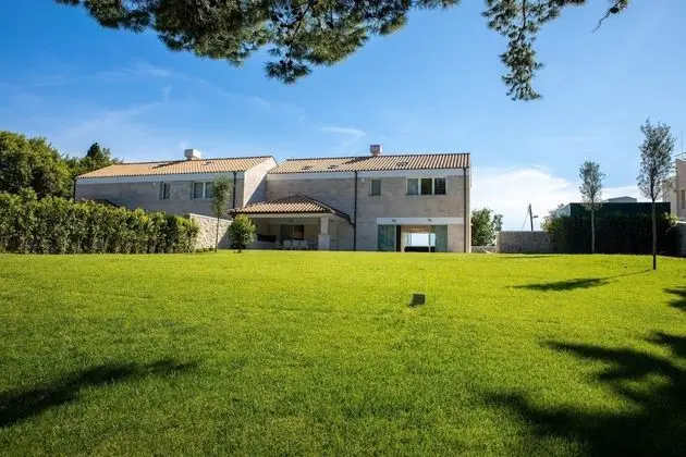 Villa, Sigara İçilebilir