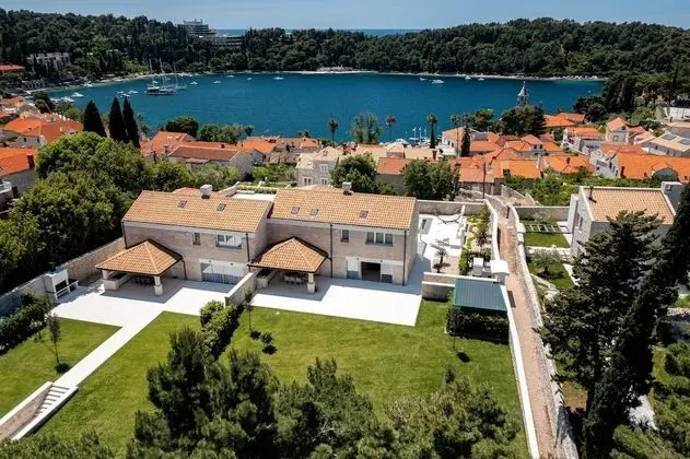 Villa, Sigara İçilebilir